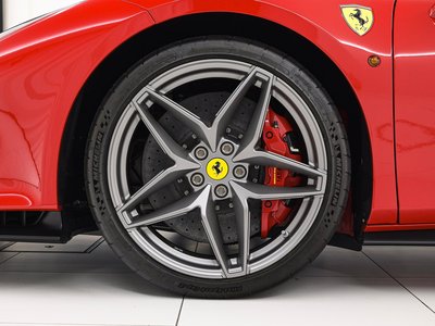 FERRARI 488 - 9