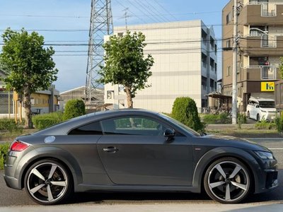 صورة 9 لـ 2022 AUDI TT