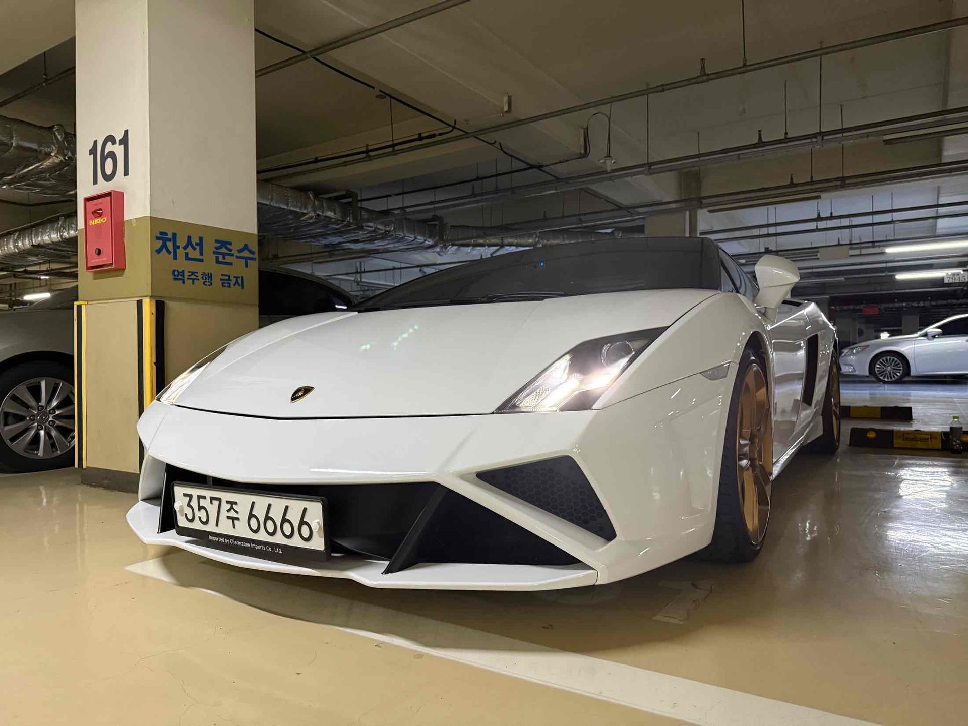 LAMBORGHINI GALLARDO - View 1