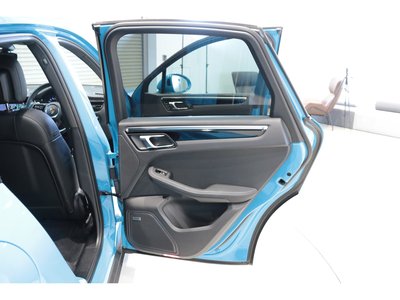 2022 Porsche MACAN — миниатюра 23