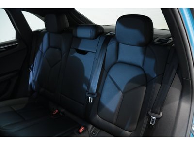 2022 Porsche MACAN — миниатюра 22