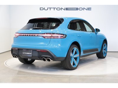 2022 Porsche MACAN photo 9