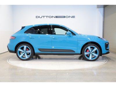 2022 Porsche MACAN photo 7