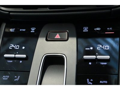 2022 Porsche MACAN — миниатюра 39