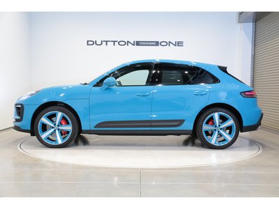 2022 Porsche MACAN photo 8