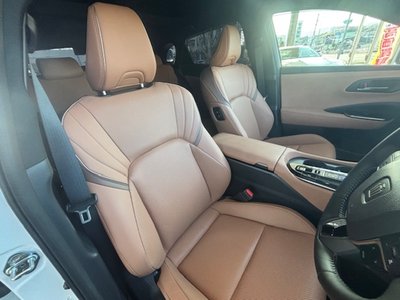 TOYOTA CROWN SPORT - 9