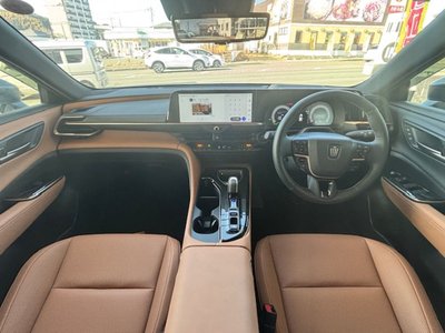 TOYOTA CROWN SPORT - 5