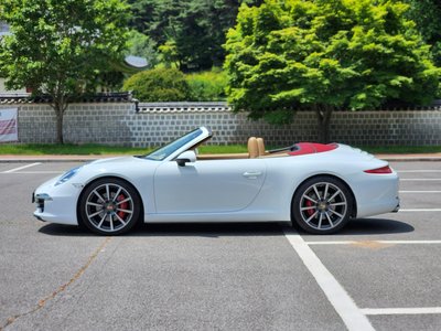 PORSCHE 911 - 4