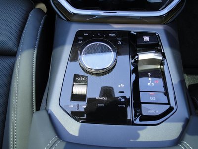 2025 BMW X3 缩略图 17