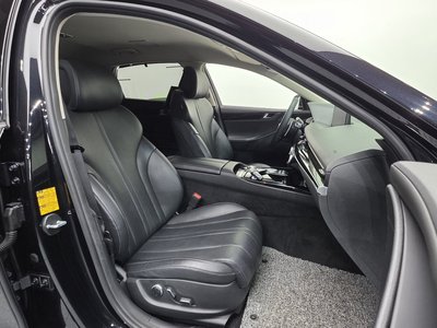 GENESIS G80 (RG3) - 10