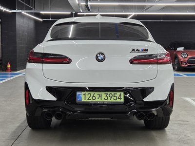 2025 BMW X4 M 照片 3