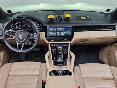 2019 Porsche CAYENNE photo 5