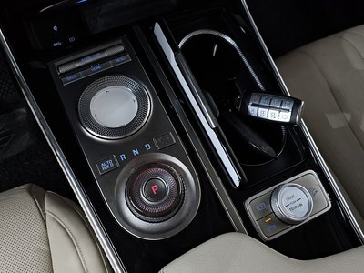 صورة 9 لـ 2021 Genesis GV80