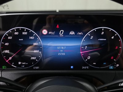2024 Mercedes-BENZ E-CLASS — миниатюра 11