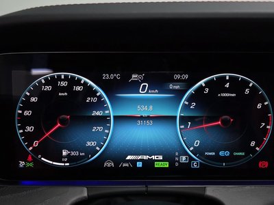 2023 Mercedes-BENZ GT AMG — миниатюра 11