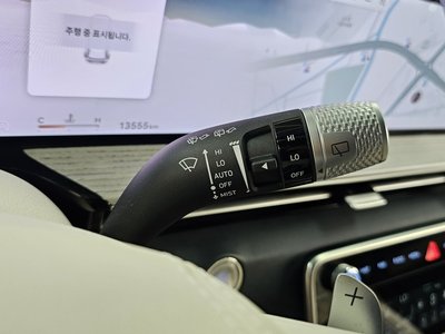 2024 Genesis GV80 thumbnail 27