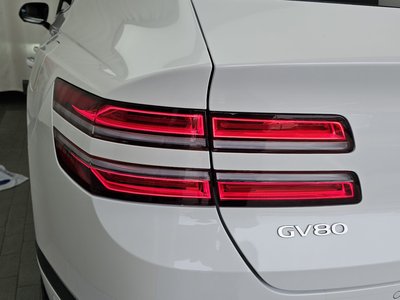 2024 Genesis GV80 photo 10