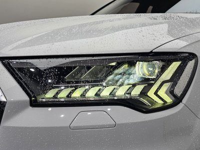 AUDI Q7 - 9
