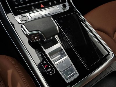 2023 AUDI Q7 — миниатюра 12