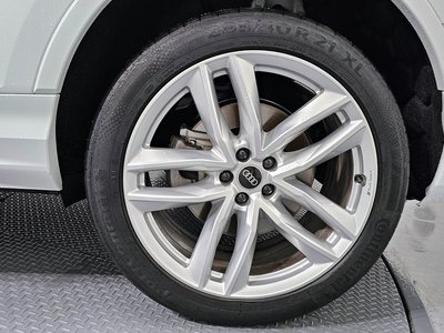 AUDI Q7 - 8