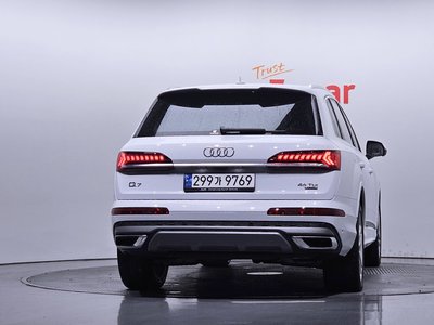 AUDI Q7 - 4