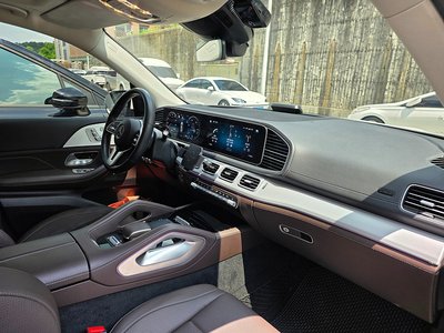 MERCEDES-BENZ GLE - 9