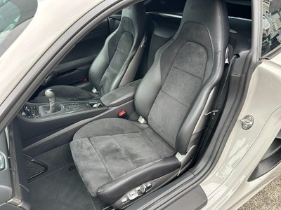 صورة 10 لـ 2021 Porsche 718