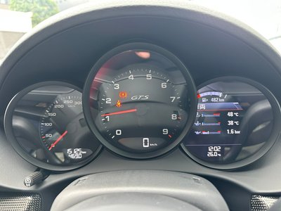 2021 Porsche 718 thumbnail 34