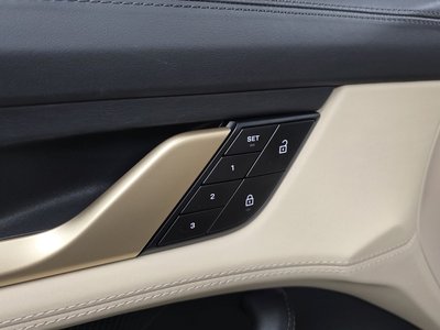 2024 Porsche TAYCAN 缩略图 30