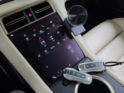 2024 Porsche TAYCAN 缩略图 12