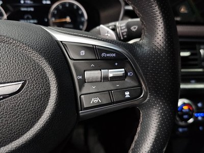 2021 Genesis THE NEW G70 — миниатюра 19