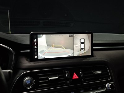 2021 Genesis THE NEW G70 — миниатюра 14