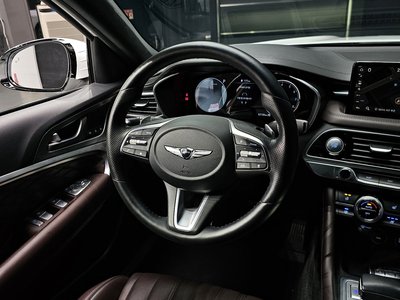 2021 Genesis THE NEW G70 — миниатюра 13