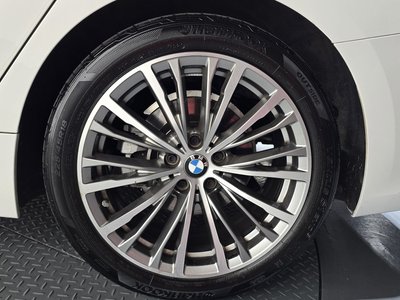 BMW 3 SERIES - 8
