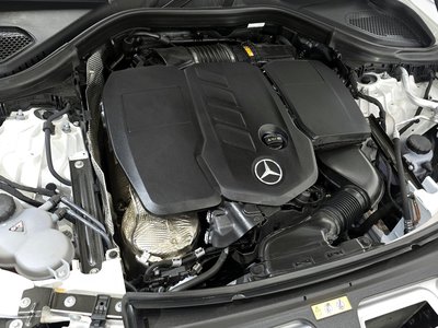 MERCEDES-BENZ GLC - 7