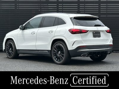 MERCEDES-BENZ GLA - 4