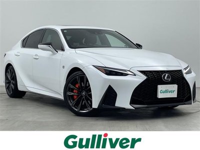 LEXUS IS - 1