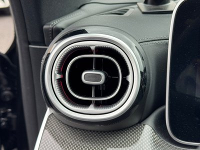 2024 Mercedes-BENZ C-CLASS AMG 缩略图 29