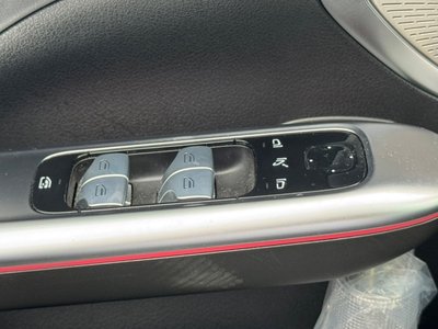 2024 Mercedes-BENZ C-CLASS AMG 缩略图 42
