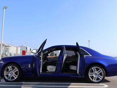 2016 ROLLS-ROYCE GHOST thumbnail 57