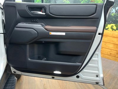 2024 Toyota LAND CRUISER 250 — миниатюра 27