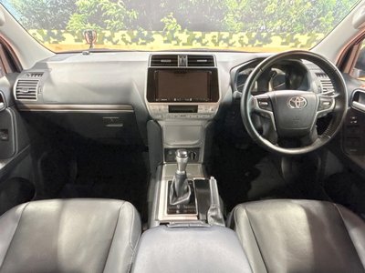 TOYOTA LAND CRUISER PRADO - 2