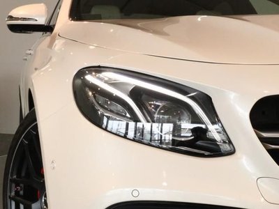 MERCEDES-BENZ E-CLASS - 3