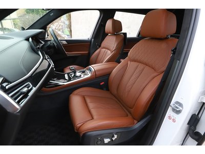صورة مصغرة 43 لـ 2020 BMW X7