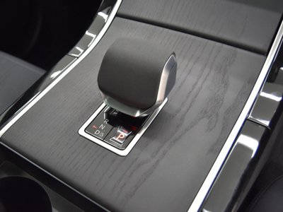 صورة مصغرة 15 لـ 2025 LAND Rover RANGE ROVER VELAR