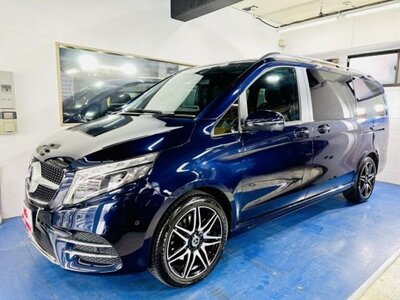 MERCEDES-BENZ V-CLASS