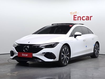 MERCEDES-BENZ EQE - 1