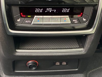 2025 BMW X7 — миниатюра 25