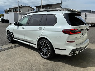 2025 BMW X7 — миниатюра 37
