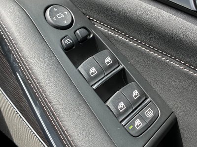 2025 BMW X7 — миниатюра 24